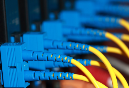 Professional services for the implementation of FTTH networks