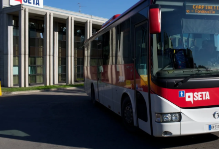 Hydrogen-powered buses: refuelling station